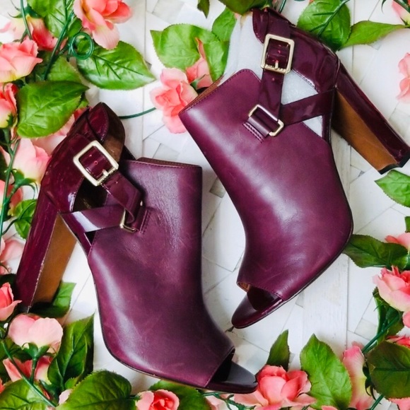 Lauren Ralph Lauren sz 9 Purple Leather Booties - Picture 1 of 8